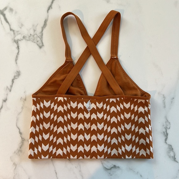 Free People Movement Good Karma Chevron Crop + Short (as a set) - Picture 9 of 13